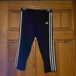 Adidas 3 stripe capris